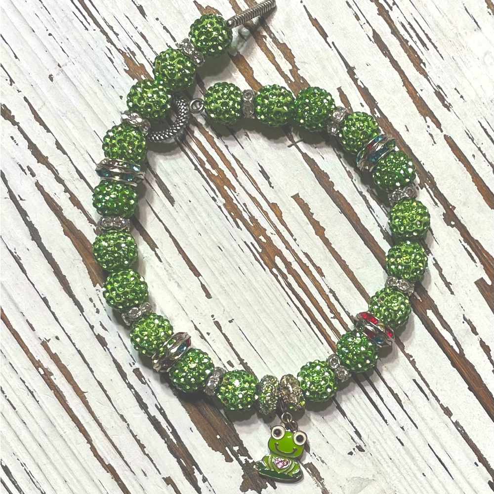 Green Beaded Frog Charm Pet Necklace